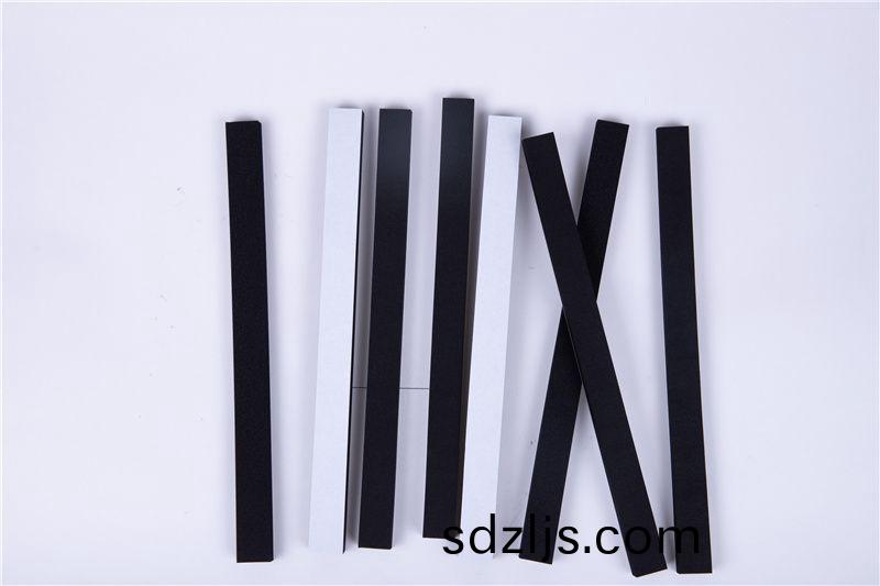 CR減震保(bao)溫條(tiao)